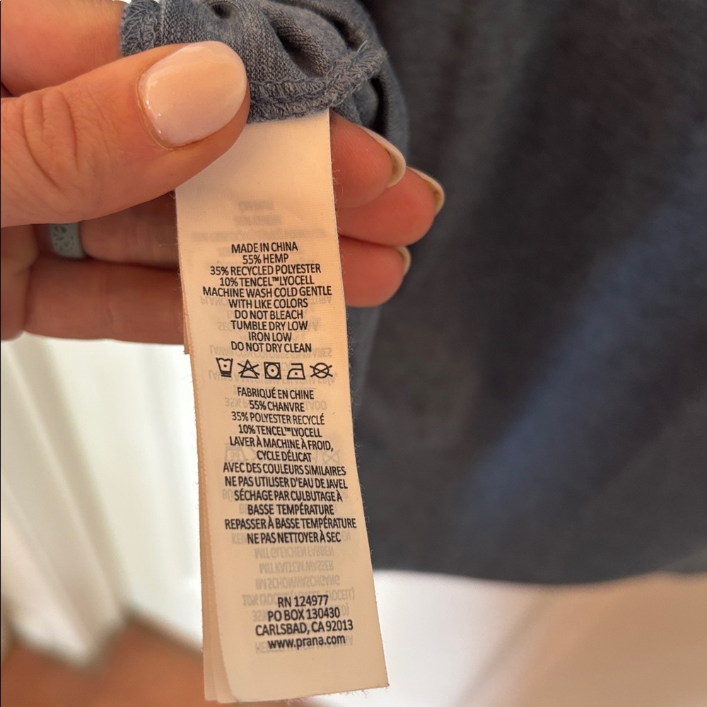 PRANA women’s tshirt - Picture 5 of 5
